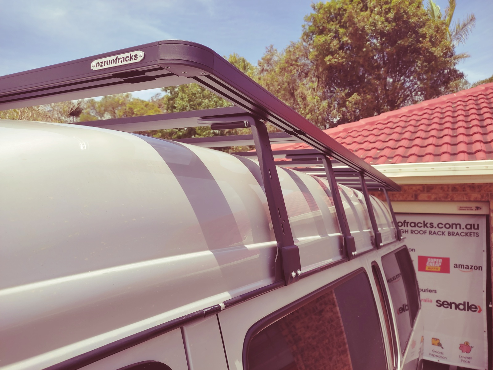 1x OZ310 Tradesman Roof Platform 1330x3100MM for Hiace 100 and Hiace 200 Series
