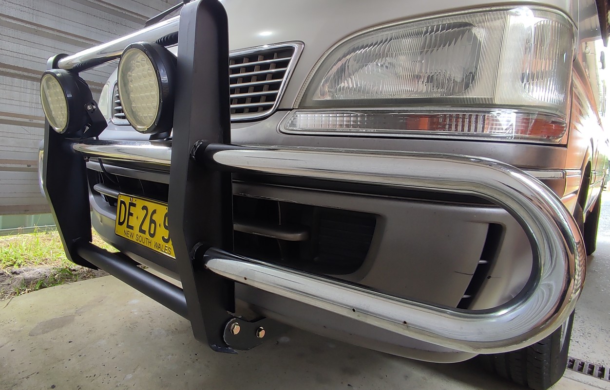 1x OZ70 Bullbar Mount Bracket for Hiace
