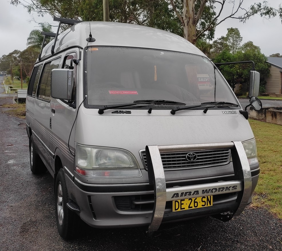 1x OZ70 Bullbar Mount Bracket for Hiace