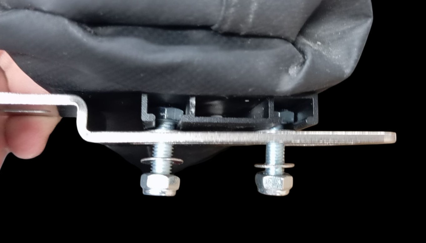 2x OZ8 Awning Set - M8 25mm hex head bolt, nut and washers