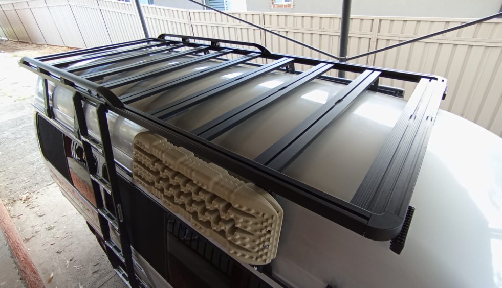 10x Tradesman Roof Platform + Ladder + 8x Brackets
