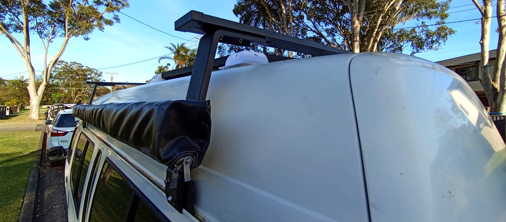 Ozroofracks | Nissan Caravan High Roof Roof Racks