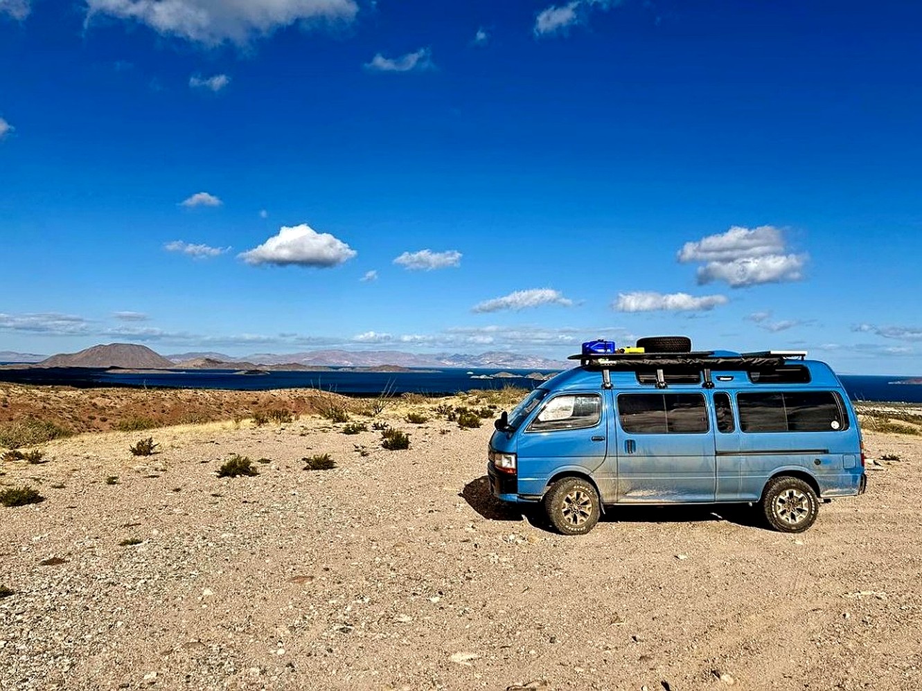 Ozroofracks | Nissan Caravan High Roof Roof Racks