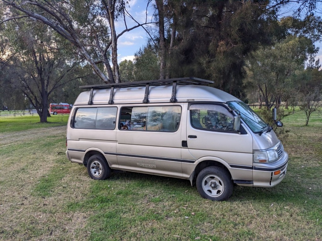 Ozroofracks | Gutter Mount Legs